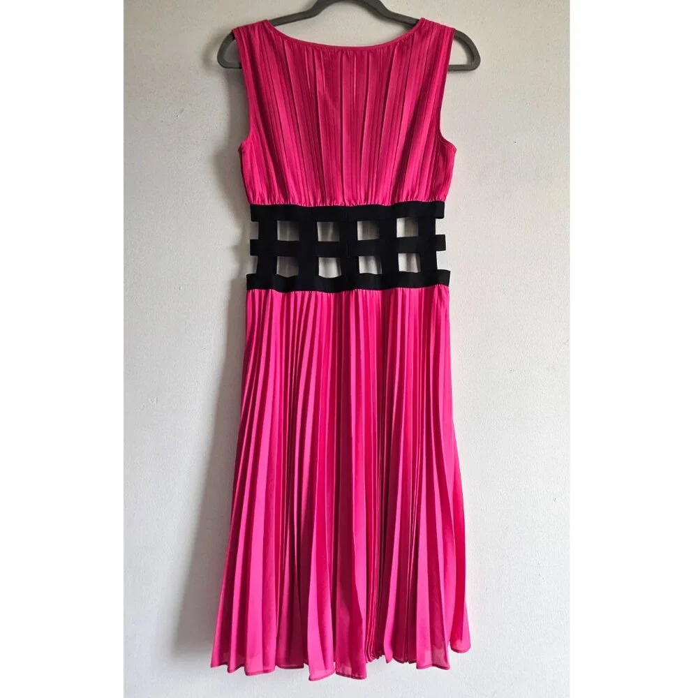 Gisele Pleated Sleeveless A-Line Midi Dress with Dust Bag S Hot Pink - Picture 3 of 10